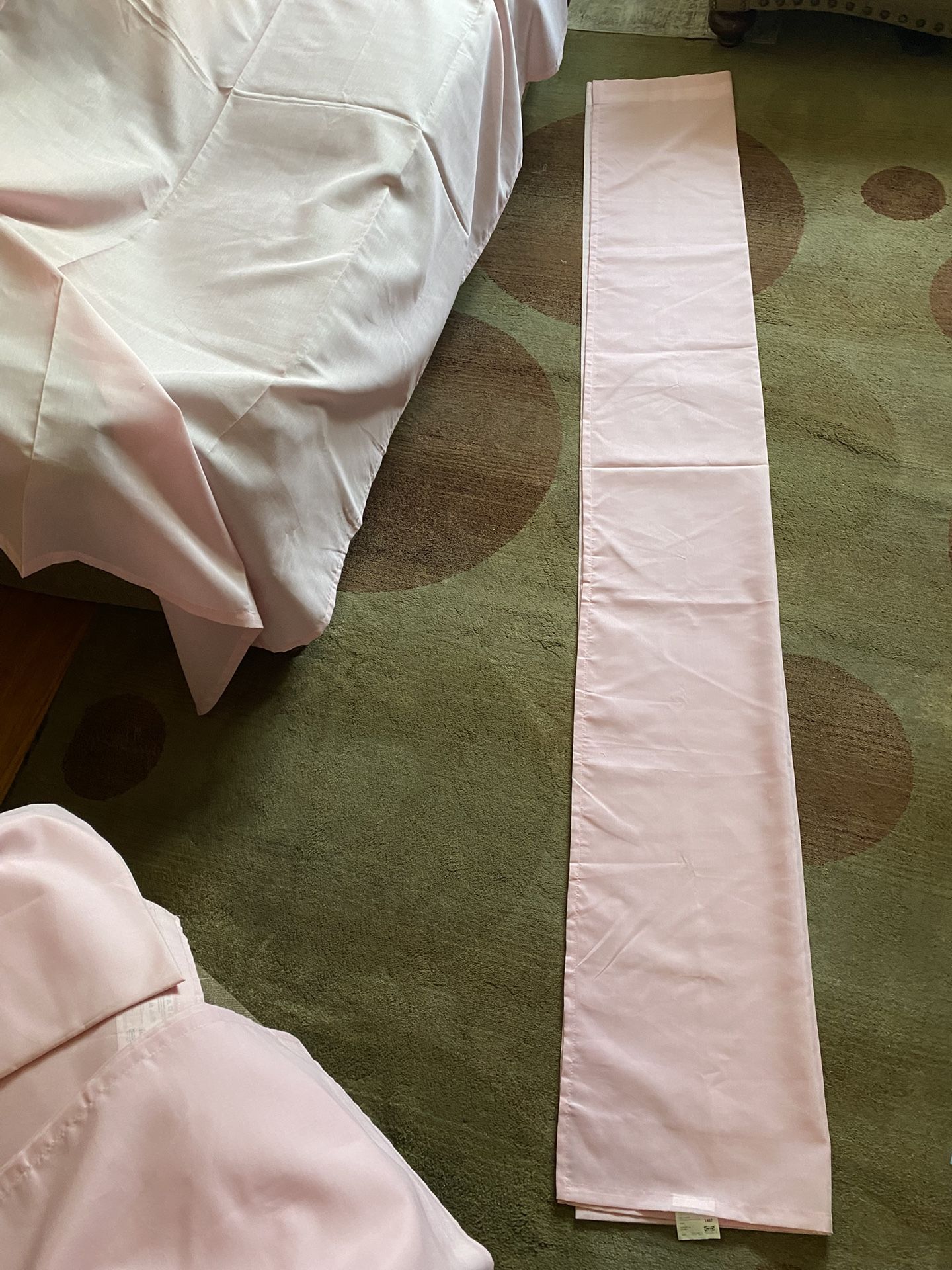$18.00 4 PANELS DE CORTINAS