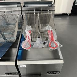 Dukers DCF3-NG Gas Deep Fryer