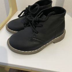 Toddler Black Booties Size 7