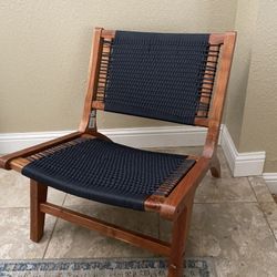 Mid Century Modern Chair 