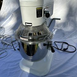 Brand New Globe SP8 Mixer