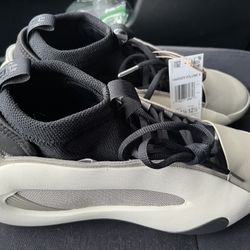 Adidas Harden Volume 8