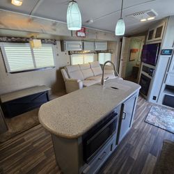 32 Ft Rv Travel Trailer Two Rooms 34ft 