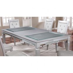 Brownsville Dining Room Set

