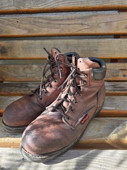 Red Wing boots 9D