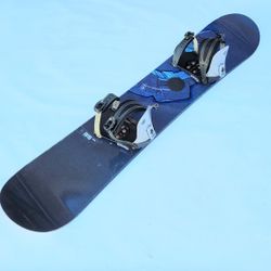 Gnu CX2500 Snowboard 157 CM with Bindings and Bag in Excellent Condition 