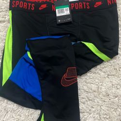 Men’s Nike Training Tight Size L and XL Available 