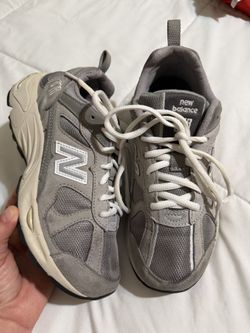 New Balance Kids Gray and Cream Athletic Sneakers