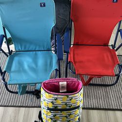 2 Beach Chairs Plus Free Cooler Bag 