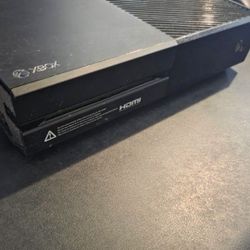 Microsoft Xbox One 500GB Console (Model 1540),