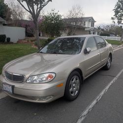 2001 Infiniti I30