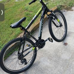 Shwinn 26inch Mountain Bike 