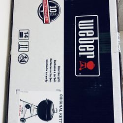 Weber Original Kettle 22 inch Charcoal Grill, Black, Freestanding