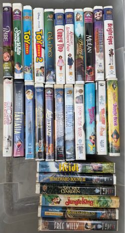 VHS lot - Disney Clamshell Classics (47 titles)