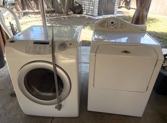 Washer and dryer set
