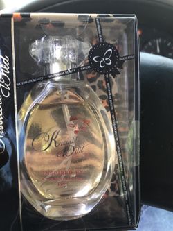 Kissable wild inspired by carmen Electra rrrrr!