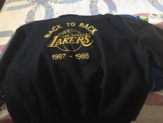 Lakers Won Championship Back To Back. Thumbnail