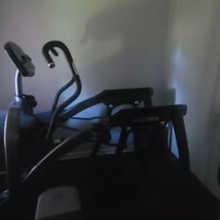 Cybex 