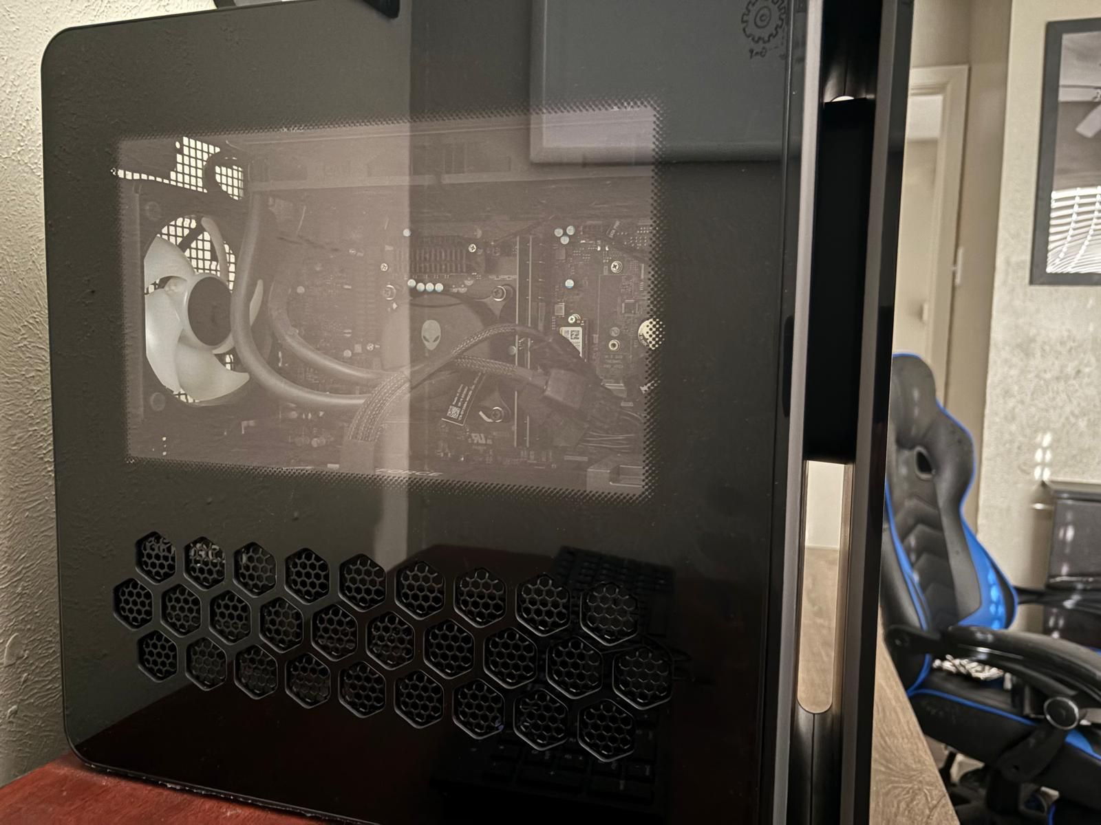 Alienware Aurora 16