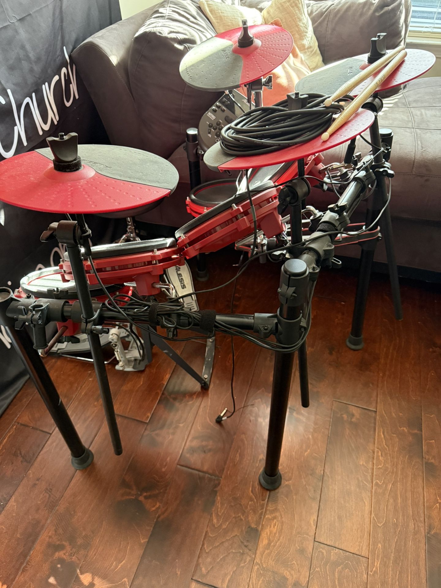 Alesis Surge Mesh Kit Electric Drums