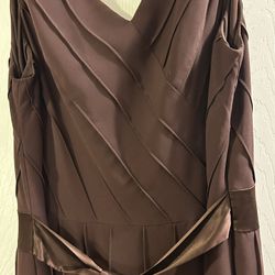Adrianna Papell Brown dress size 16