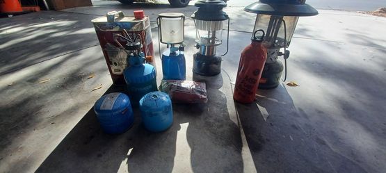 Camping Lanterns And Stove