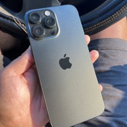 Apple iPhone 16 Pro Max 256 Unlock / Liberado 