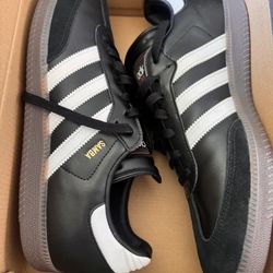 Men’s Adidas Samba 