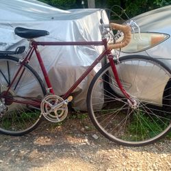 Vintage Puch Road Bike 22 Inch Frame 31 Inch Stand Over 21 Inch Top Tube 27 Inch Wheels 
