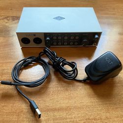 UNIVERSAL AUDIO VOLT 4 AUDIO INTERFACE
