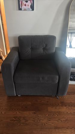 Single sofa