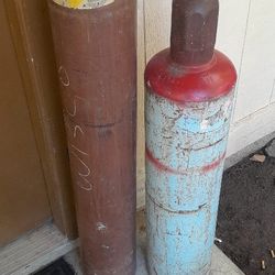 Oxygen And Tanks. Full
