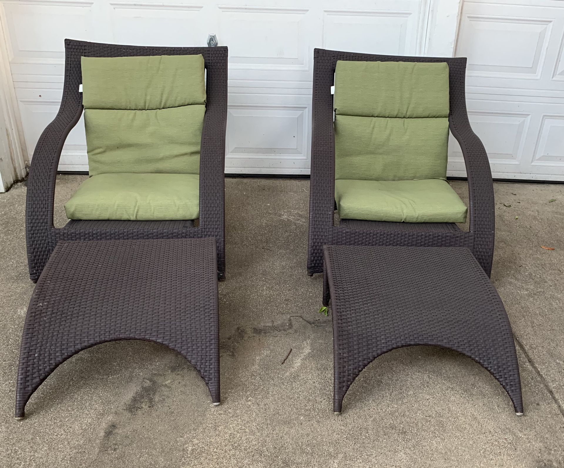 Weatherproof Wicker Pool Chairs And Ottomans