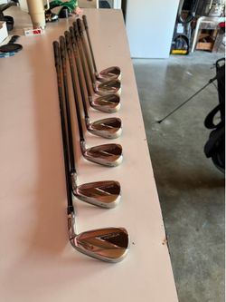 TaylorMade stealth irons. S,A,P,9,8,7,6. Ventus 6-R shafts.