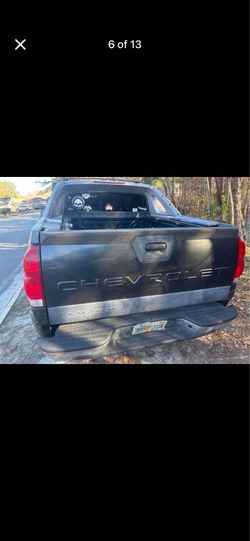 2003 Chevrolet Avalanche 300k miles Basic WorkingTruck Gets The Job Done Dents Need Cleaning Nevertheless runs good new transmission $1999 price is Fi