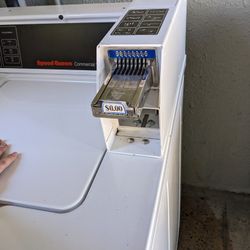 coin washer speed queen like new.