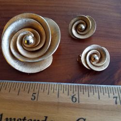 Vintage Brooch & Earrings 