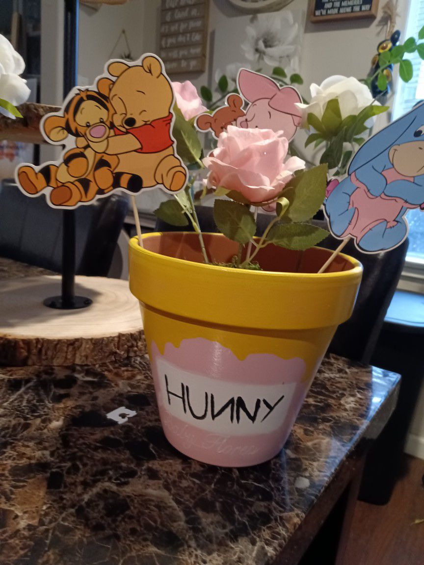 Winner The Pooh Centerpieces 