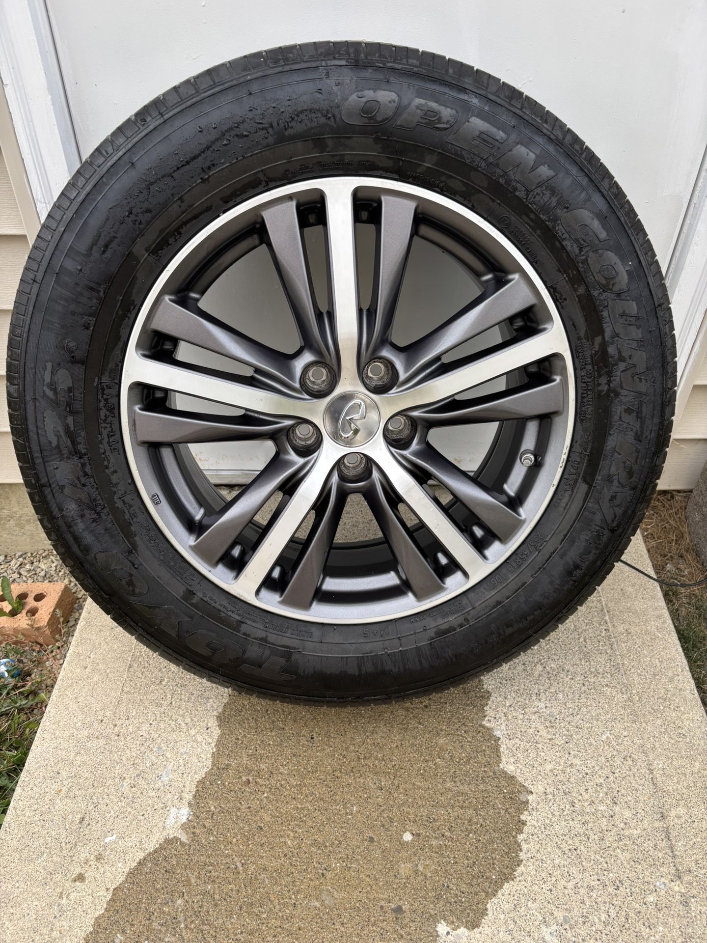 Four 18 Inch Factory Rims and Tires For a 2018 Infiniti QX 60 (4) $100 each READ description 5x114.3