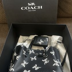 Coach Bow Bag And Wallet 