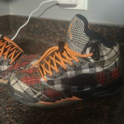 Jordan’s 5 Retro Plaid
