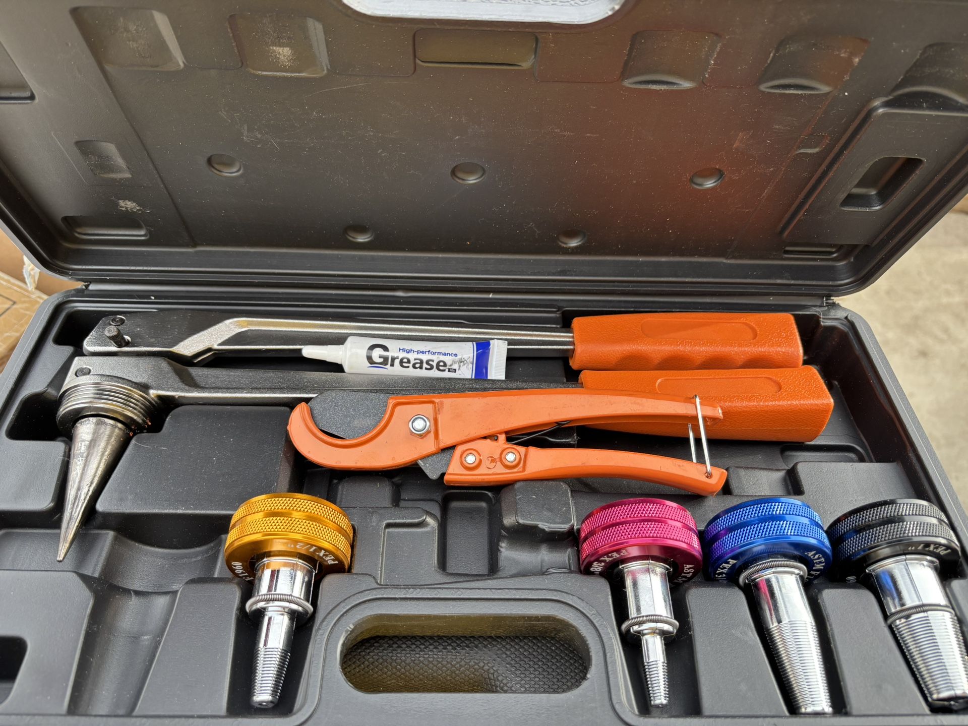 Manual PEX Pipe Expander Tool Kit with 3/8",1/2",3/4",1" Expansion Heads for PEXtube Expansion rod, SD-F1960 Standard PEX Coupling.