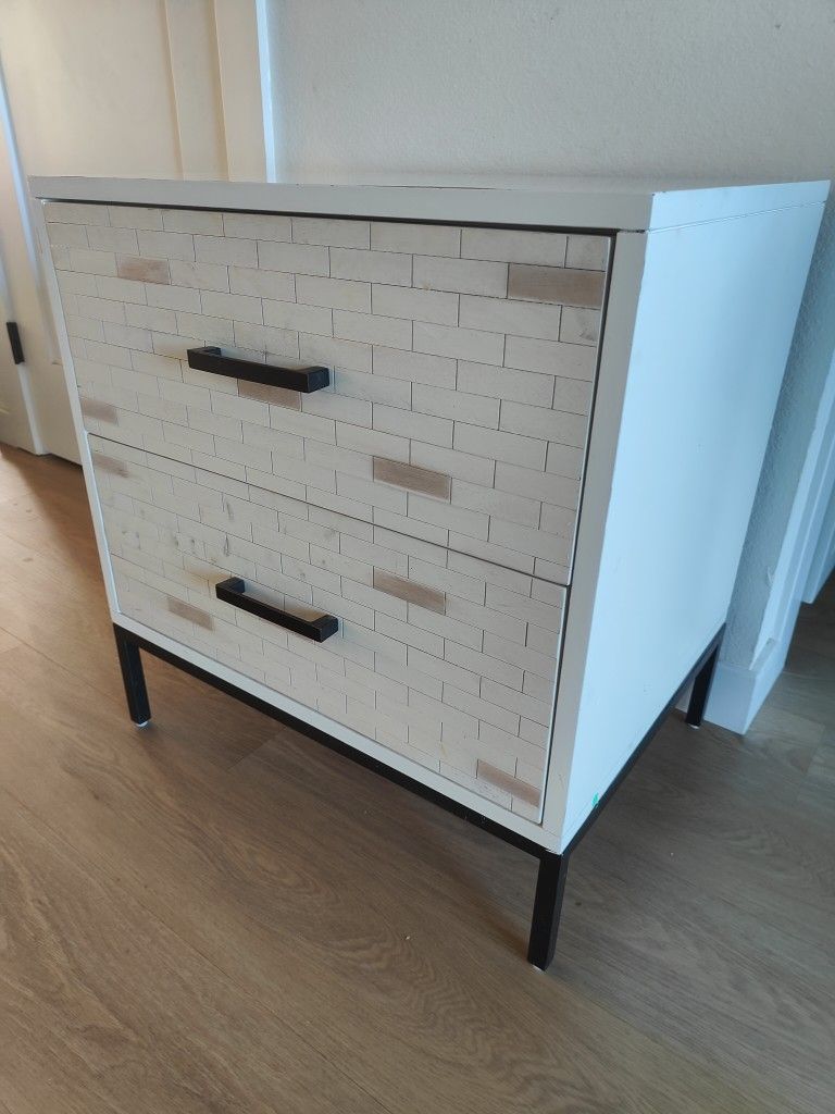 Dresser For Bedroom, Closet. Wooden Heavy Duty