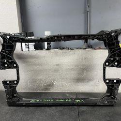 2018-2019-2020-2021-2022-2023 AUDI Q5 RADIATOR SUPPORT OEM USED