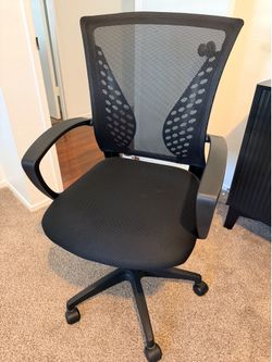 Ergonomic padded office chair