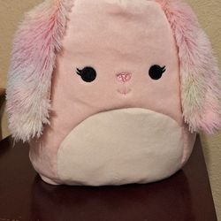 SQUISHMALLOWS BOP EASTER BASKET
