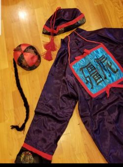 Man Asian zombie Halloween costume w/extra stuff
