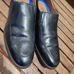 Prw Owned Clarks mens Leather Wide Width Shoes