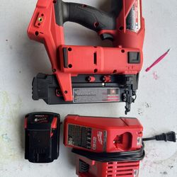 Milwaukee Brad Nailer