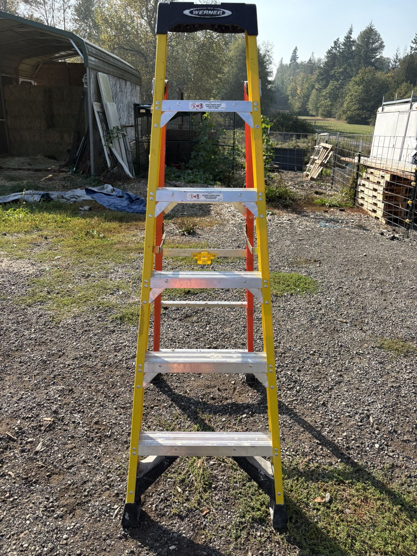 Lean Safe 6ft Ladder 375lbs